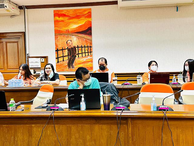 Register Data Cente 15