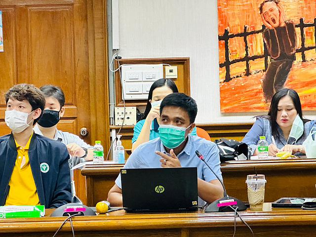 Register Data Cente 30