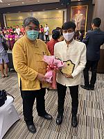 พีธีมอบโล่และประกาศเกียรติคุณแด่ข้าราชการพลเรือนดีเด่น กรมสุขภาพจิต ประจำปี พ.ศ. 2563